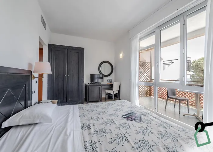 Hotiday Collection - Porto Azzurro Hotel Capoliveri (Isola d'Elba)