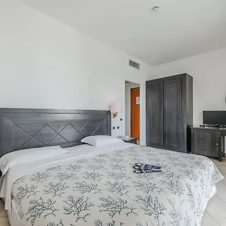 Hotel Hotiday Collection - Porto Azzurro
